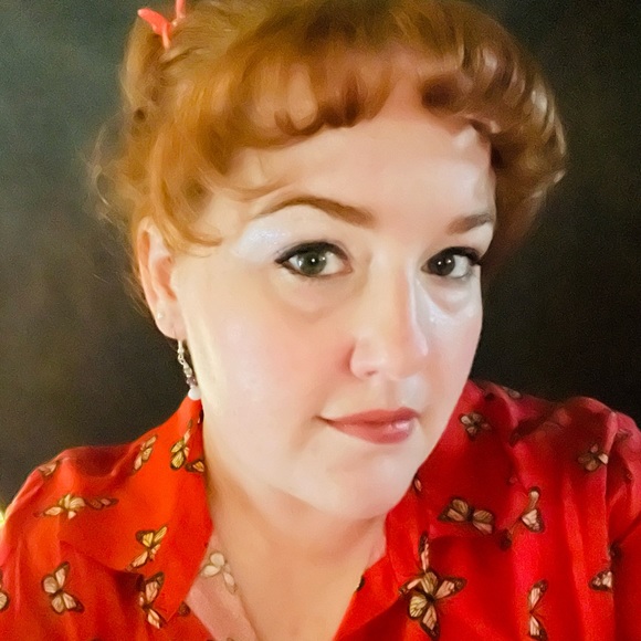 Meet your Posher, Kristin - Picture 1 of 1